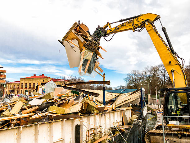Best Yard Cleanup Services  in Tazewell, VA